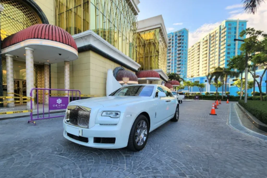 Luxury-Cars-RollsRoyce-4