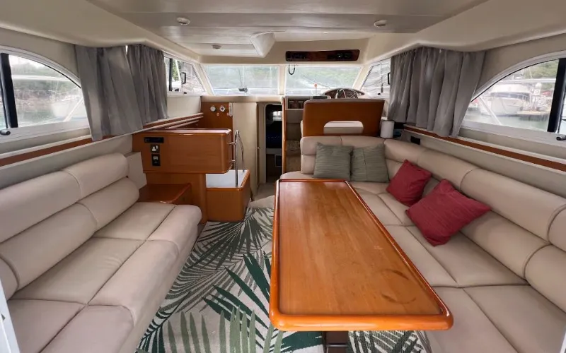 Princess Flybridge Image (3)