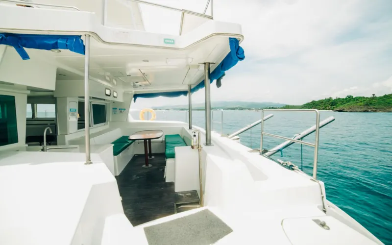 Yacht Catamaran rental Boracay (10)