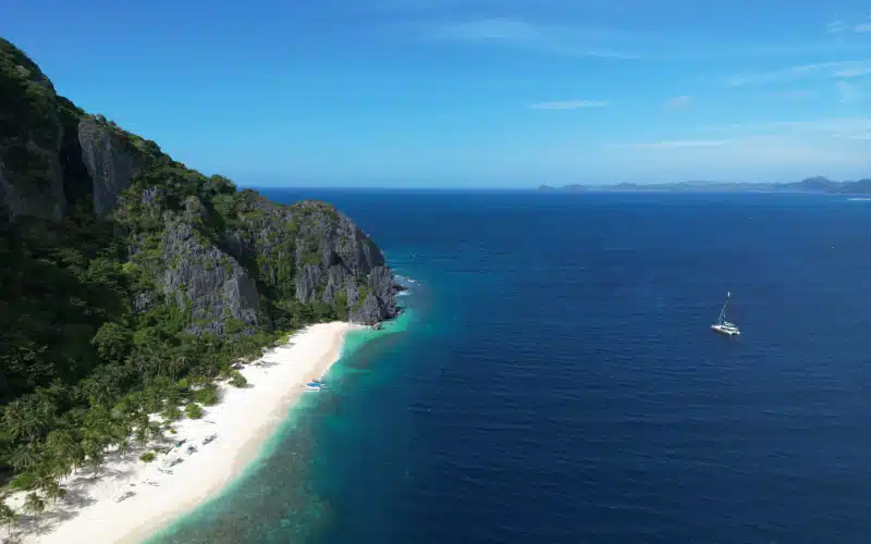 Sunreef - Black Island (2)