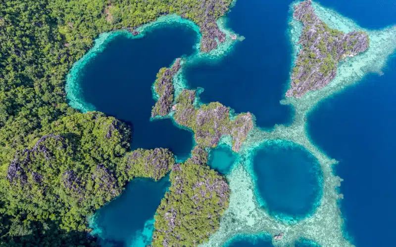 Twin Lagoons (1)