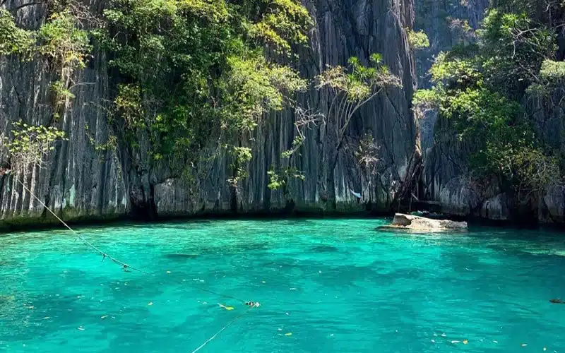 Twin Lagoons (3)
