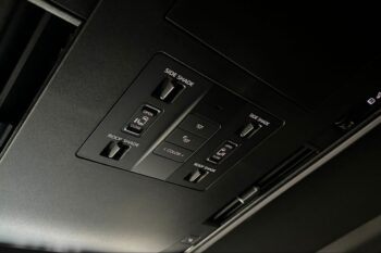 Toyota Alphard Hybrid 2025 - Image 6