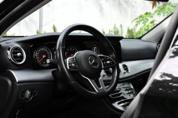 Mercedes Benz E-Class - Image 3