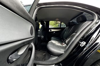 Mercedes Benz E-Class - Image 7