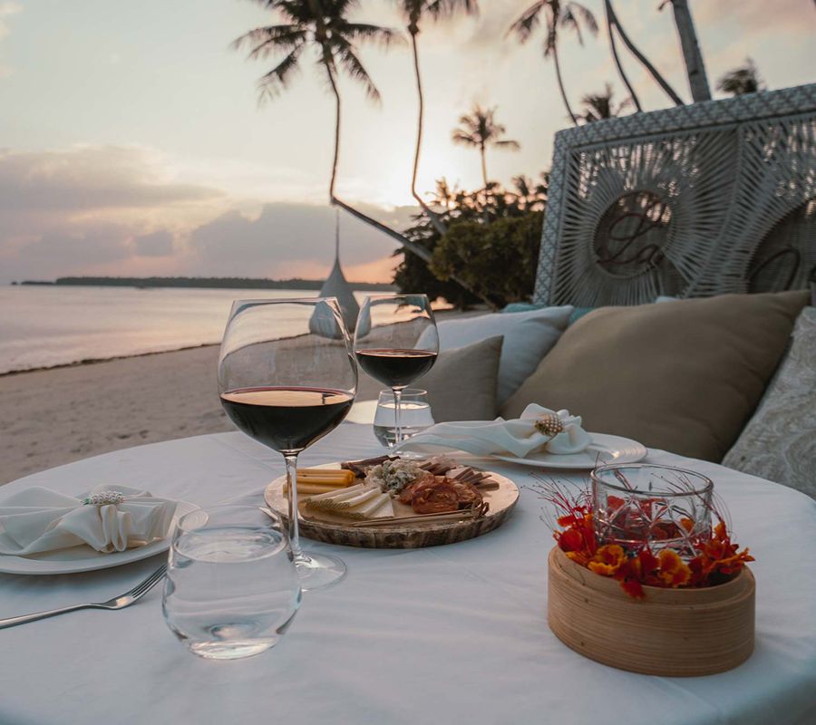 Dinner by the Sea