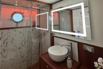 Benetti Navetta 26d 1973 for Sale - Image 56