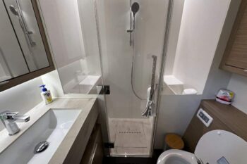 Lagoon 55 2024 - Image 9