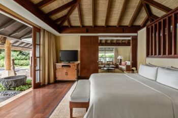 Shangri-La Boracay - Image 4