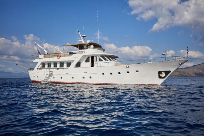 Benetti Navetta 26D - Image 1