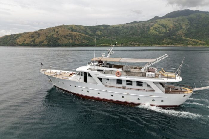 Benetti Navetta 26D - Image 6