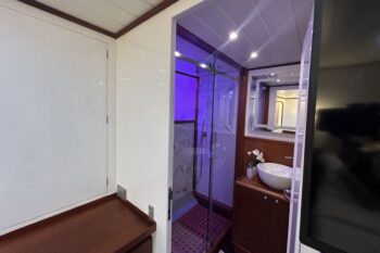 Benetti Navetta 26D - Image 15