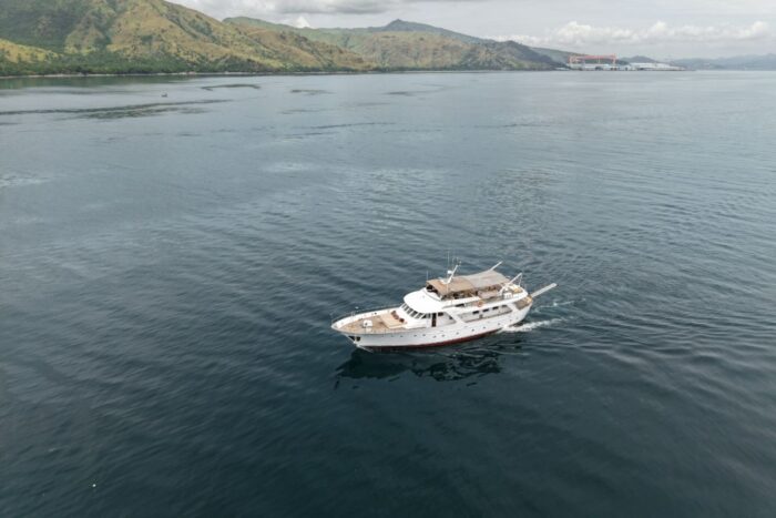 Benetti Navetta 26D - Image 7