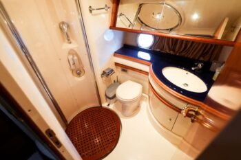 Azimut 55 - Image 17