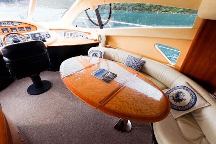 Azimut 55 - Image 9