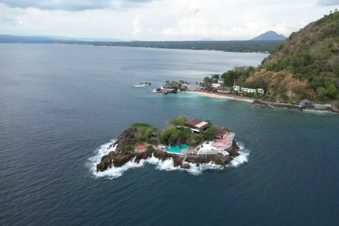 Ligpo Island - Image 2