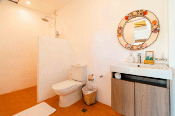 Marina del Sol Resort & Yacht Club - Image 12