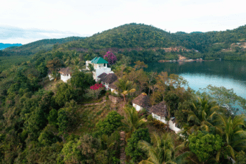 Marina del Sol Resort & Yacht Club - Image 3