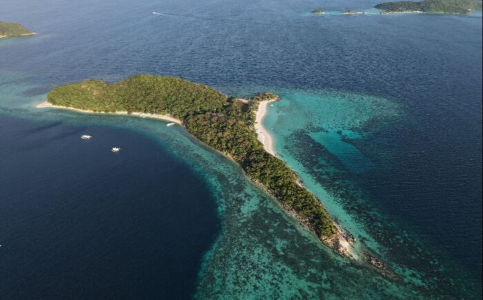 Malcapuya island - Image 2