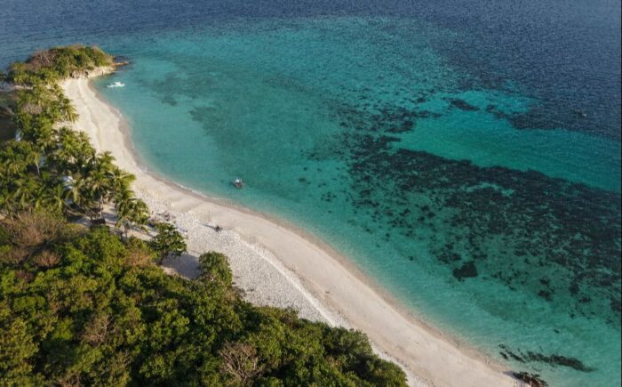 Malcapuya island - Image 12