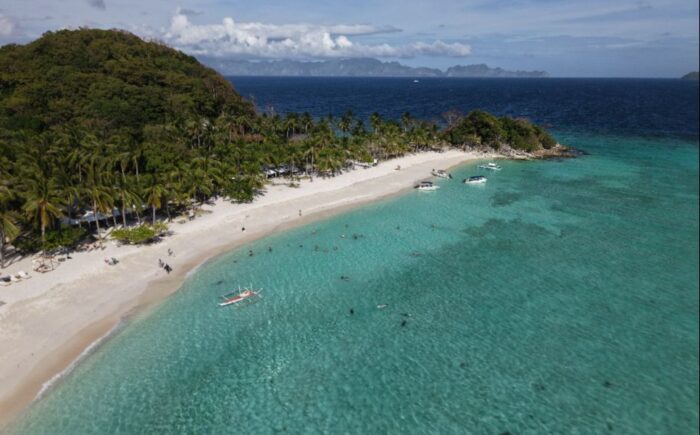 Malcapuya island - Image 11