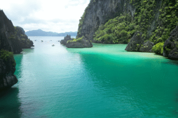 Cadlao Lagoon - Image 4