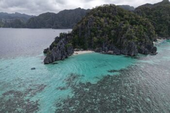 Smith Beach & Coral Garden - Image 2