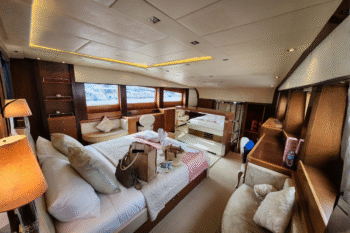 Luxury Dinner Cruise for 30 Guests in Manila - Image 5