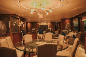 Luxury Dinner Cruise for 30 Guests in Manila - Image 4