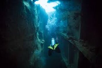 WW2 Japanese Wrecks Diving - Image 5