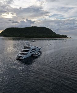 Debotunay Island Tour by LXV (1)